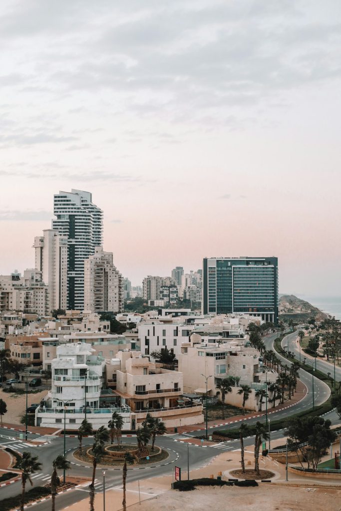 מדוע יותר ישראלים בוחרים בשירותי ייעוץ משכנתאות חיצוניים